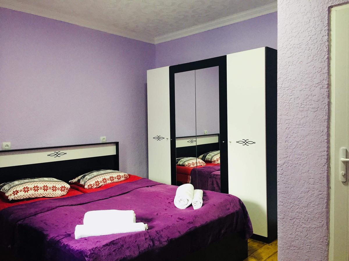 Sunny Guesthouse Kazbegi Eksteriør bilde